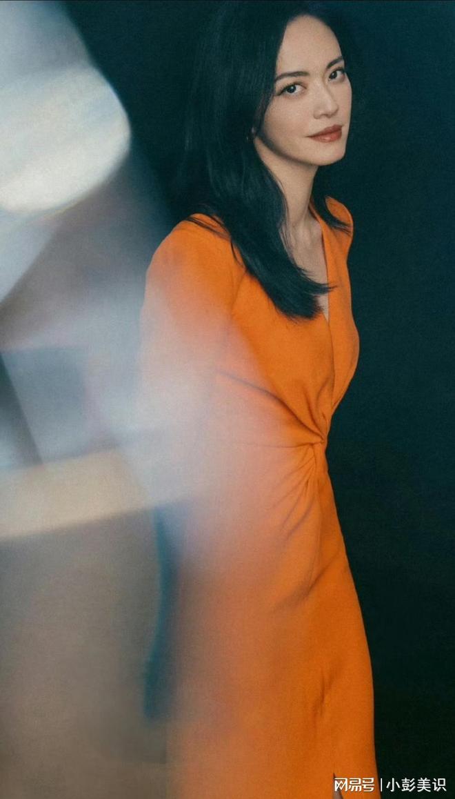 麦同框看清三人穿搭才懂和少女区别开元棋牌试玩这一夜姚晨杨幂赵今(图10)