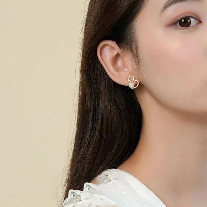 测你最适合哪种首饰？ky开元棋牌脸型自